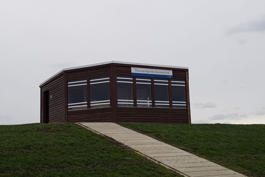 Vogelbeobachtungsstation am Norddeicher Hafen